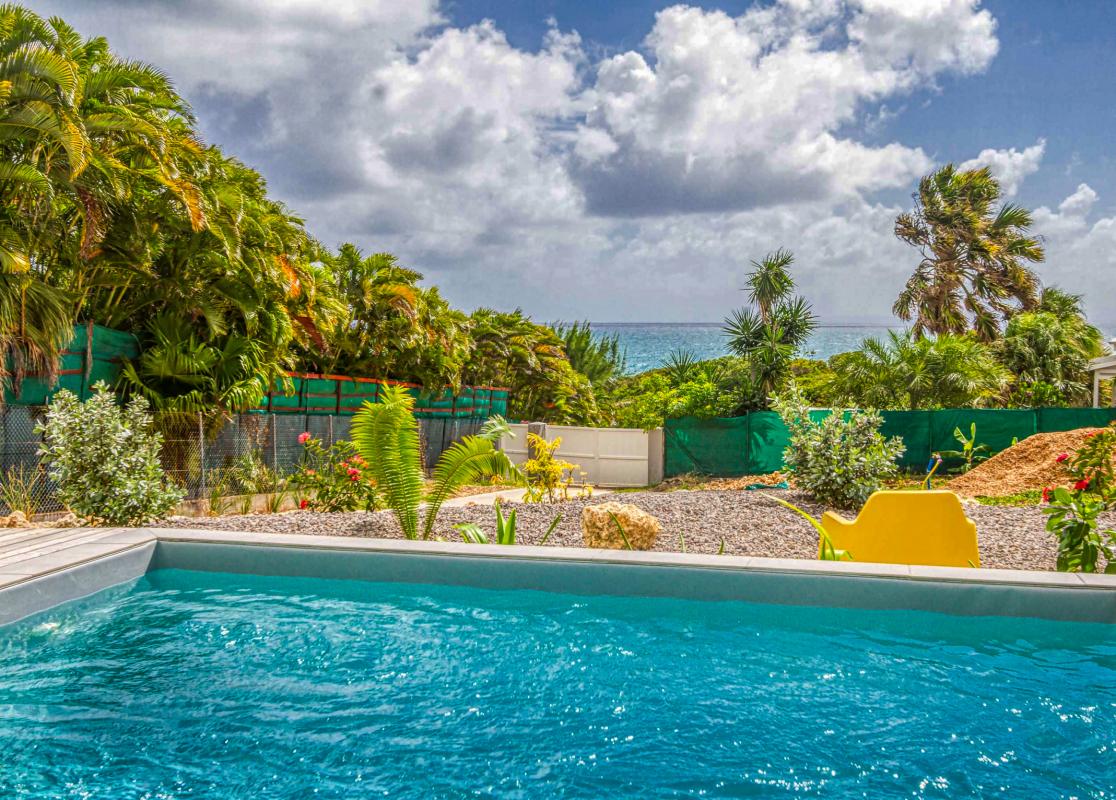 Villa 1 chambre pour 2 personnes avec piscine vue mer Ste Anne Guadeloupe
