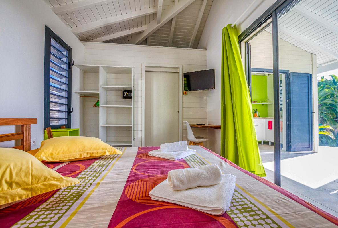 Villa 1 chambre pour 2 personnes avec piscine vue mer Ste Anne Guadeloupe