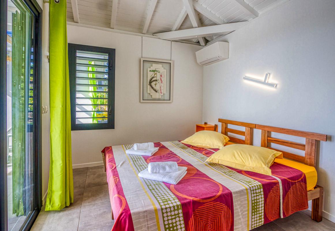 Villa 1 chambre pour 2 personnes avec piscine vue mer Ste Anne Guadeloupe