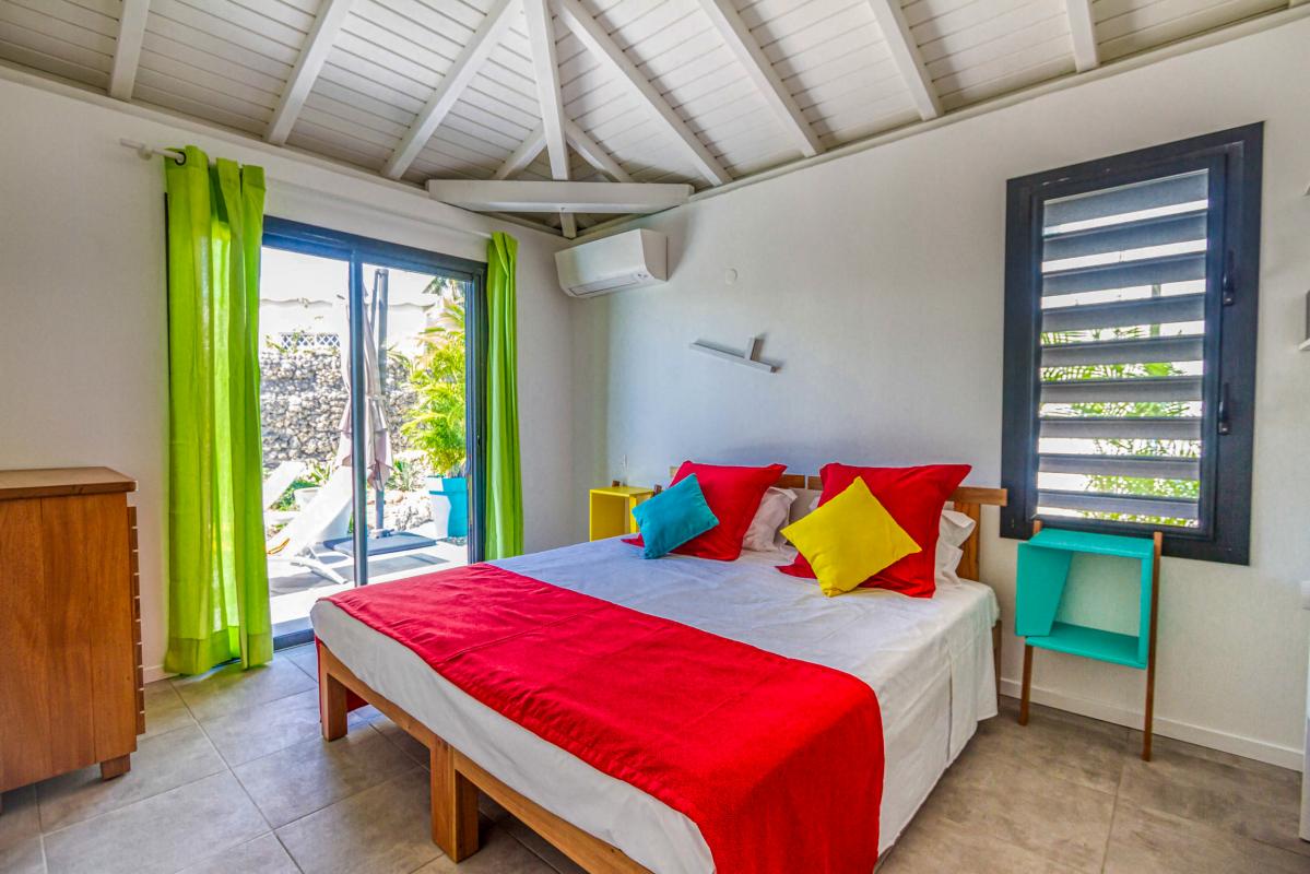 villa 2 chambres pour 4 personnes avec piscine et vue mer ste anne guadeloupe