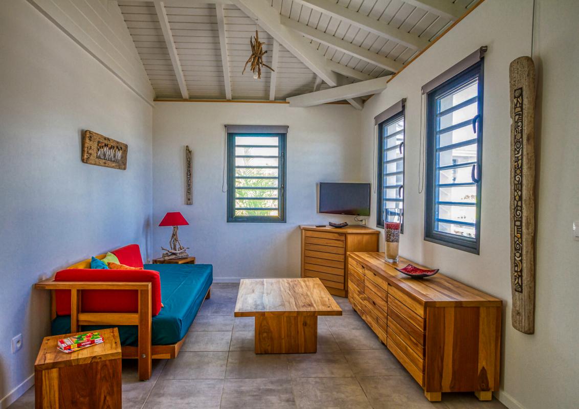 villa 2 chambres pour 4 personnes avec piscine et vue mer ste anne guadeloupe