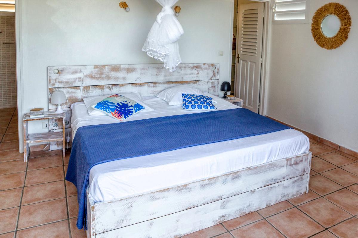 Villa de 5 chambres avec piscine à louer à ste anne guadeloupe avec vue mer