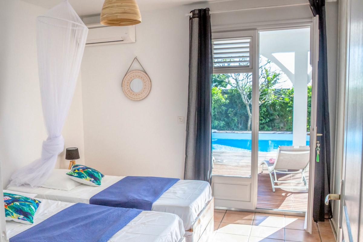 Villa de 5 chambres avec piscine à louer à ste anne guadeloupe avec vue mer