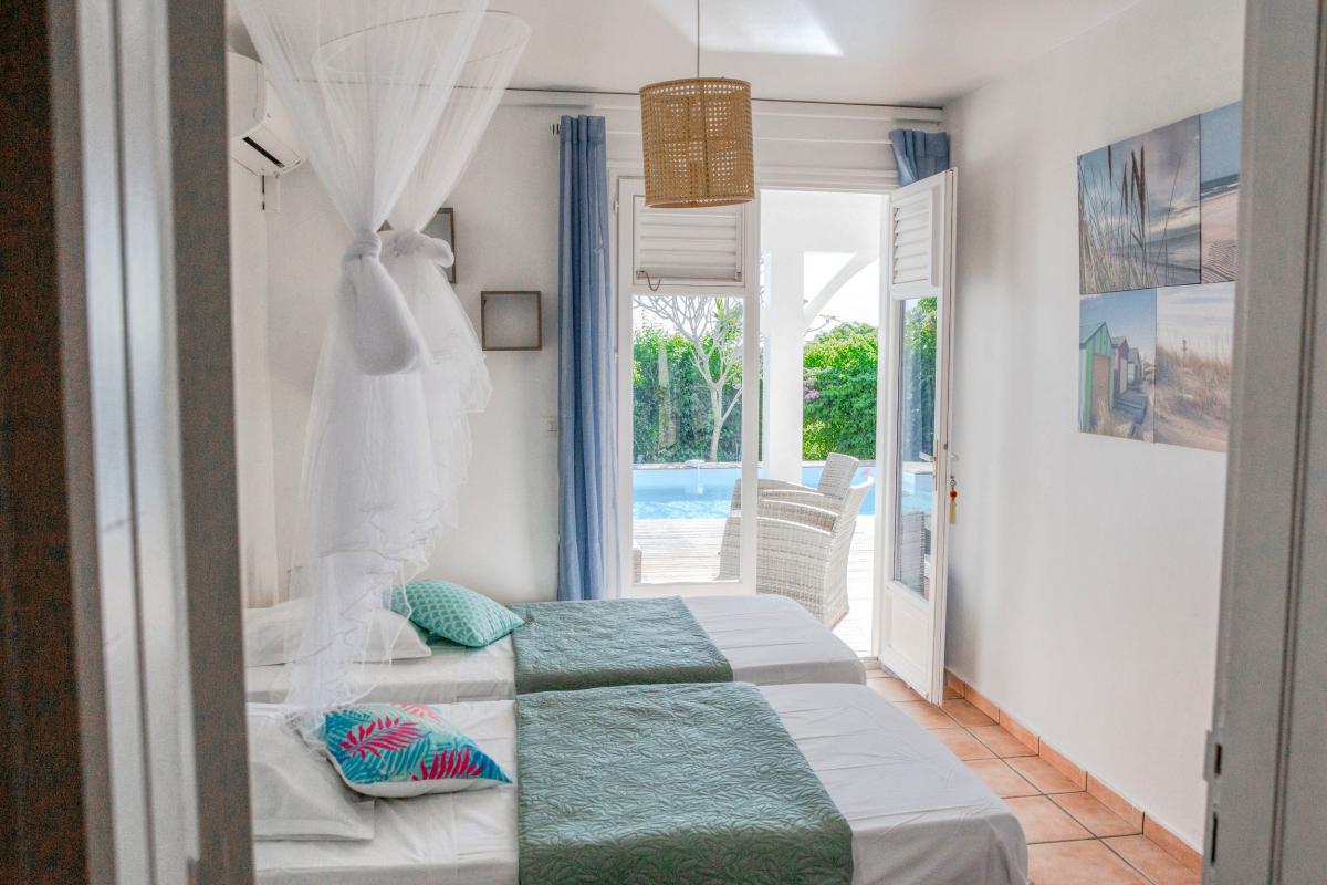 Villa de 5 chambres avec piscine à louer à ste anne guadeloupe avec vue mer