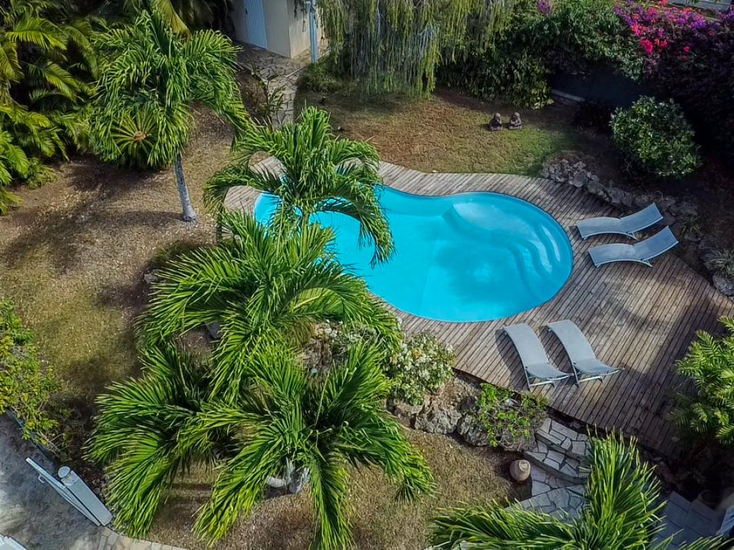 A louer villa 3 chambres avec piscine pour 7 personnes avec piscine entre Sainte Anne et Saint François
