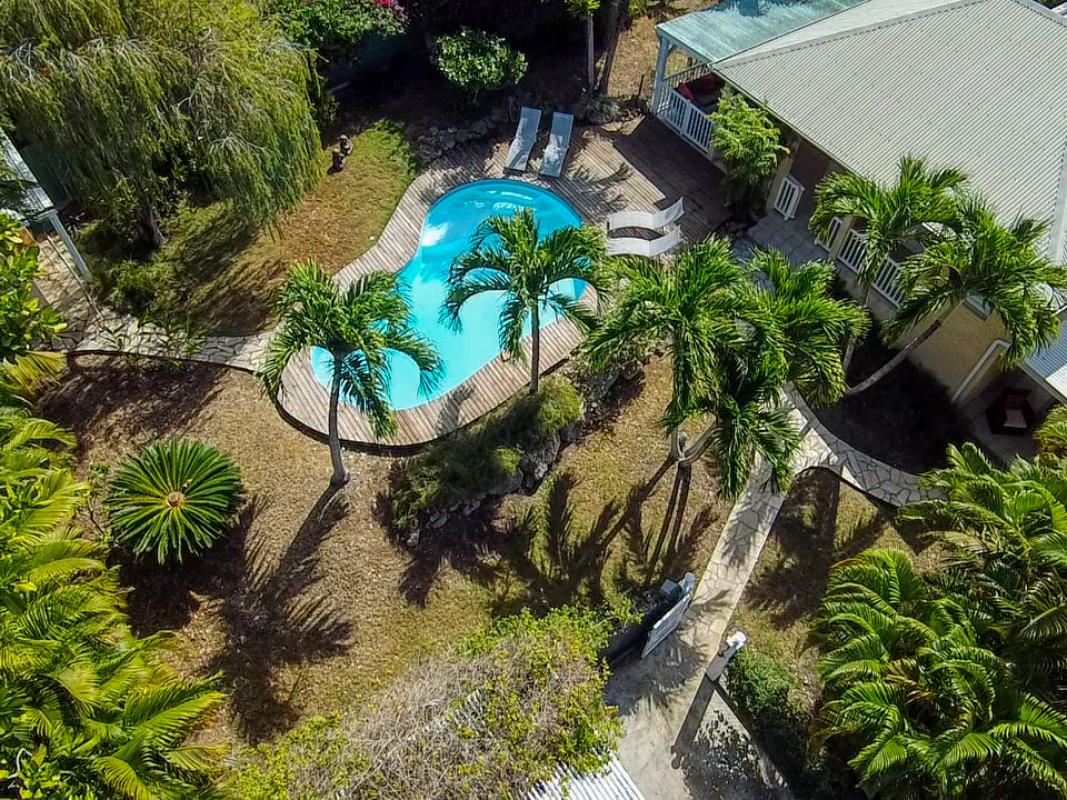 A louer villa 3 chambres avec piscine pour 7 personnes avec piscine entre Sainte Anne et Saint François