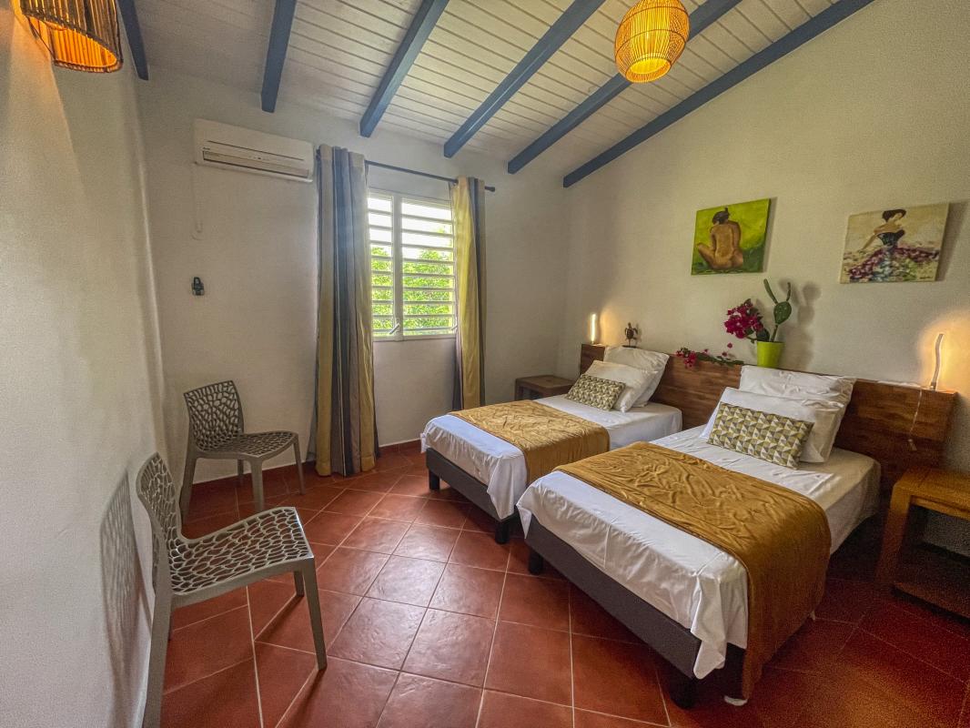 A louer villa sainte anne Guadeloupe-chambre enfants