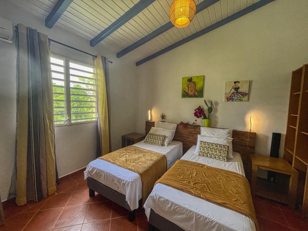A louer villa sainte anne Guadeloupe-chambre enfants