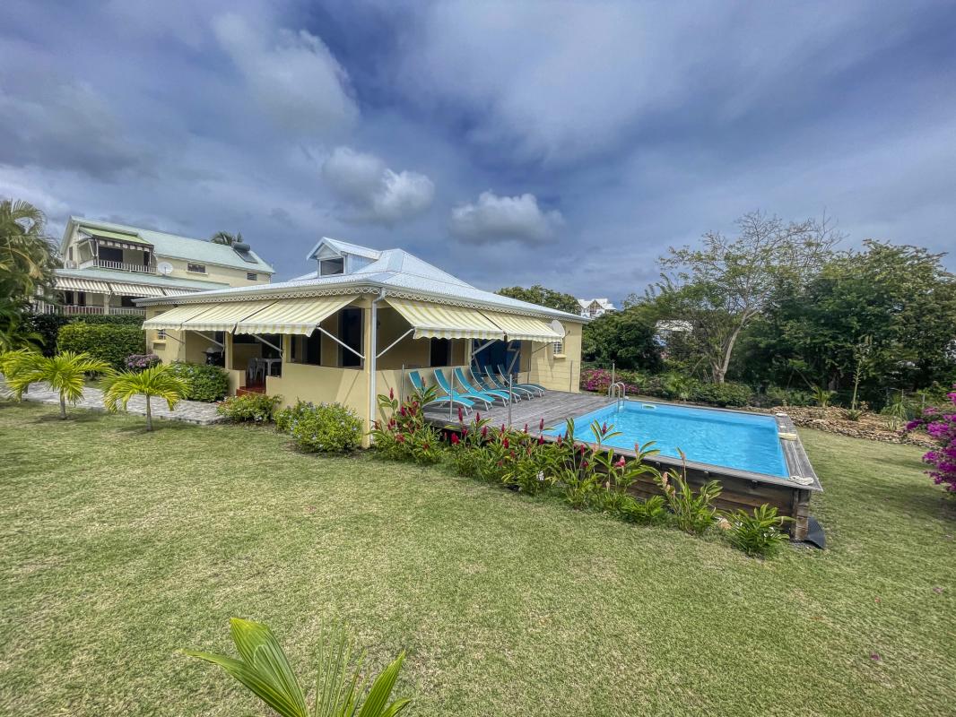 A louer villa sainte anne Guadeloupe-vue ensemble