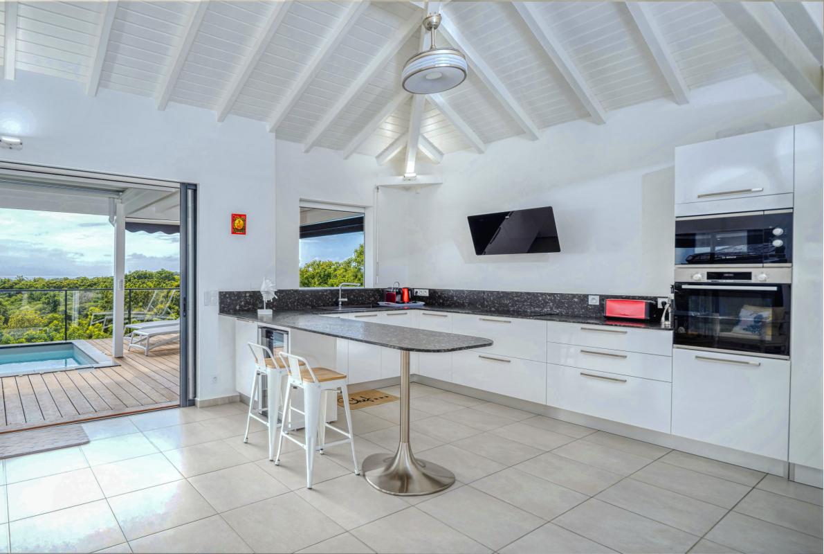 Villa vue mer Sainte Anne Guadeloupe-cuisine