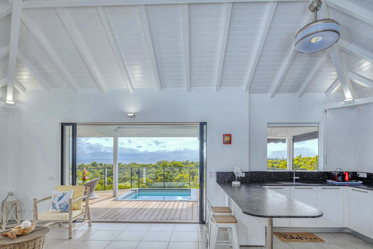 Villa vue mer Sainte Anne Guadeloupe-pièce de vie