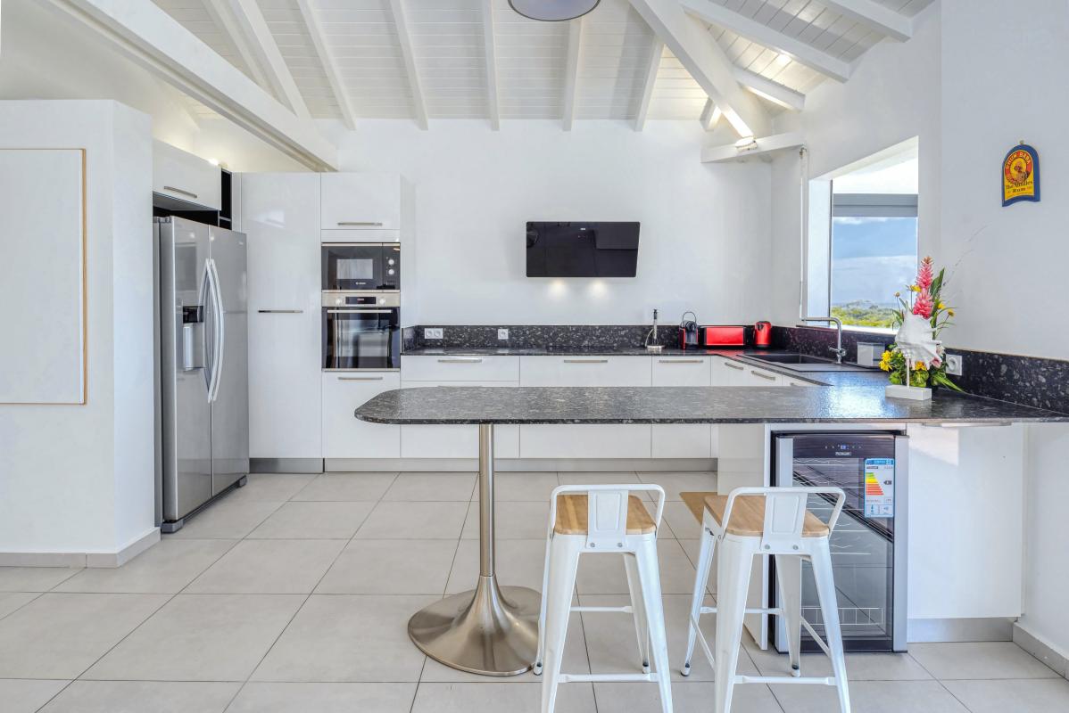 Villa vue mer Sainte Anne Guadeloupe-cuisine