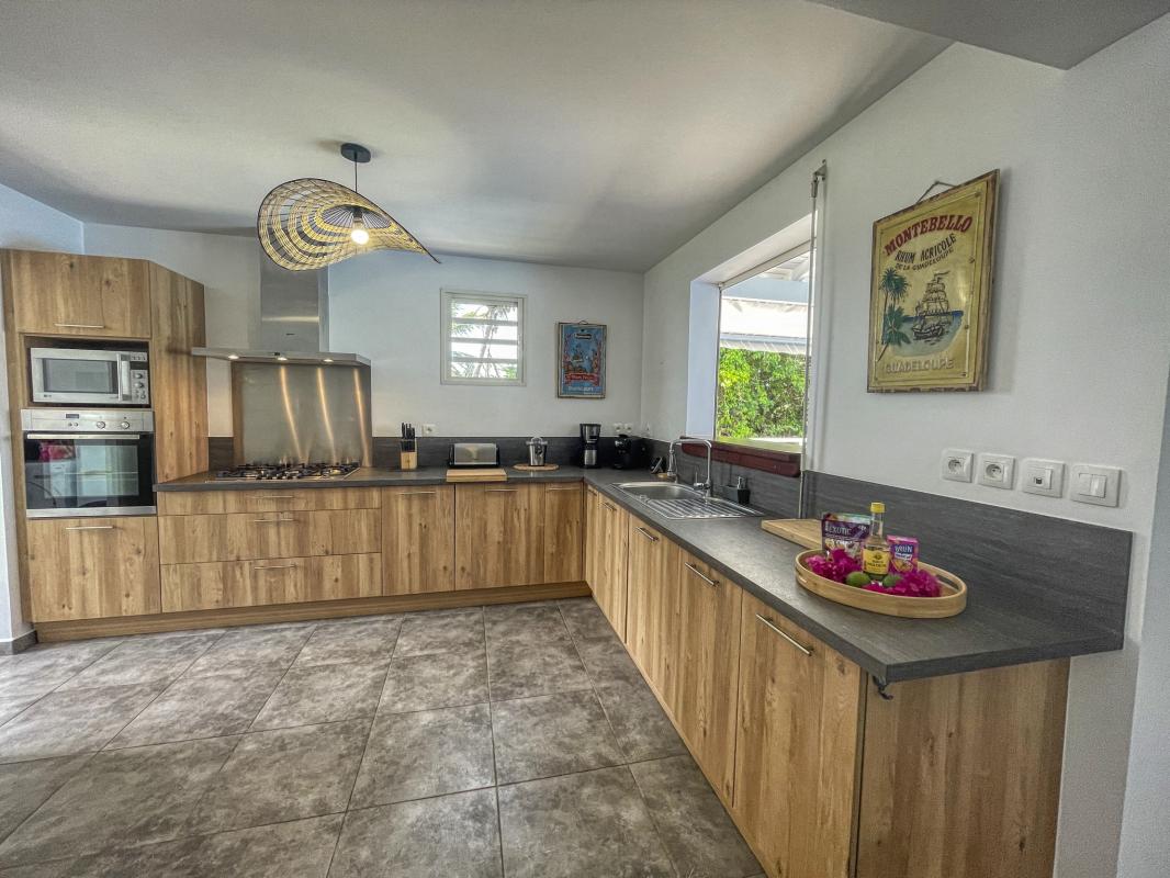 Location villa Sainte Anne Guadeloupe-Cuisine