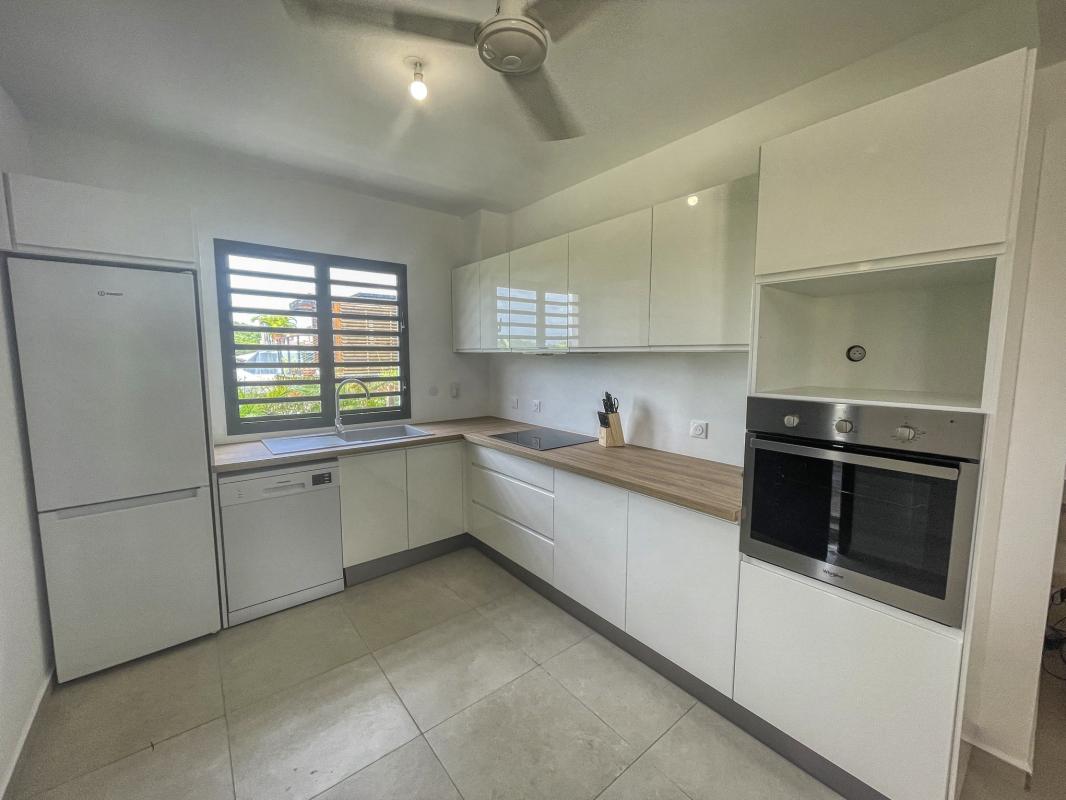A louer villa Sainte Anne Guadeloupe_ Cuisine Bungalow