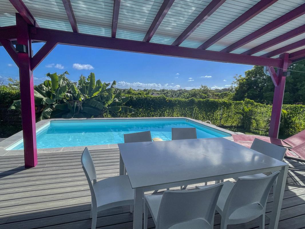 Location villa Sainte Anne Guadeloupe_ Terrasse 
