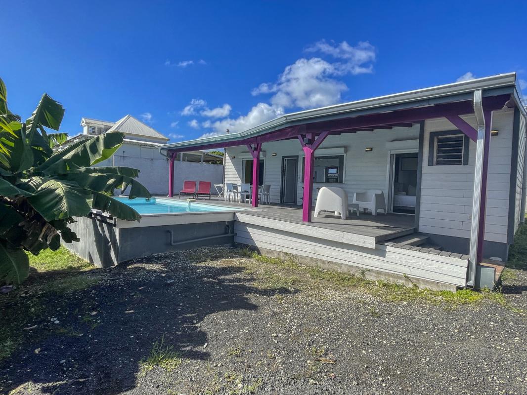 Location villa Sainte Anne Guadeloupe_ Terrasse