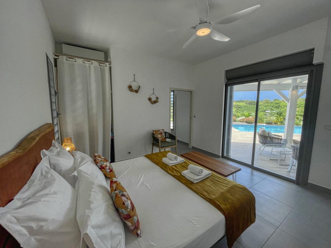31.Location villa piscine Sainte Anne Guadeloupe_Suite 2