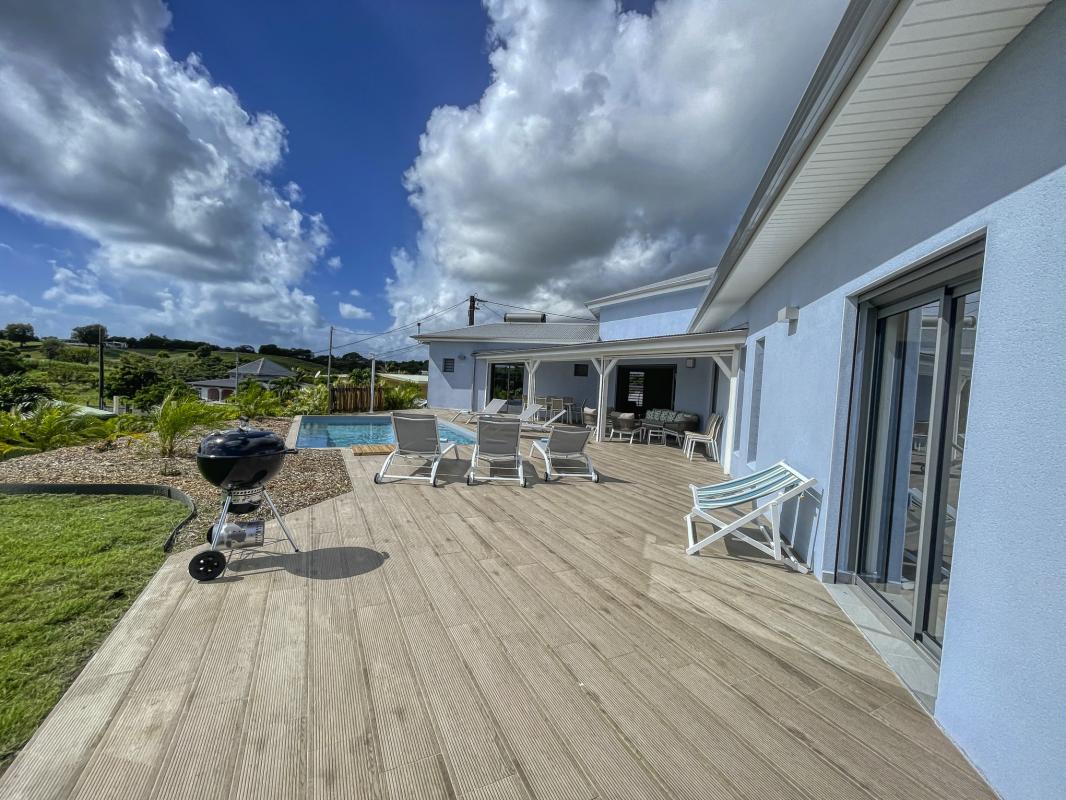 Location villa Sainte Anne Guadeloupe-ensemble