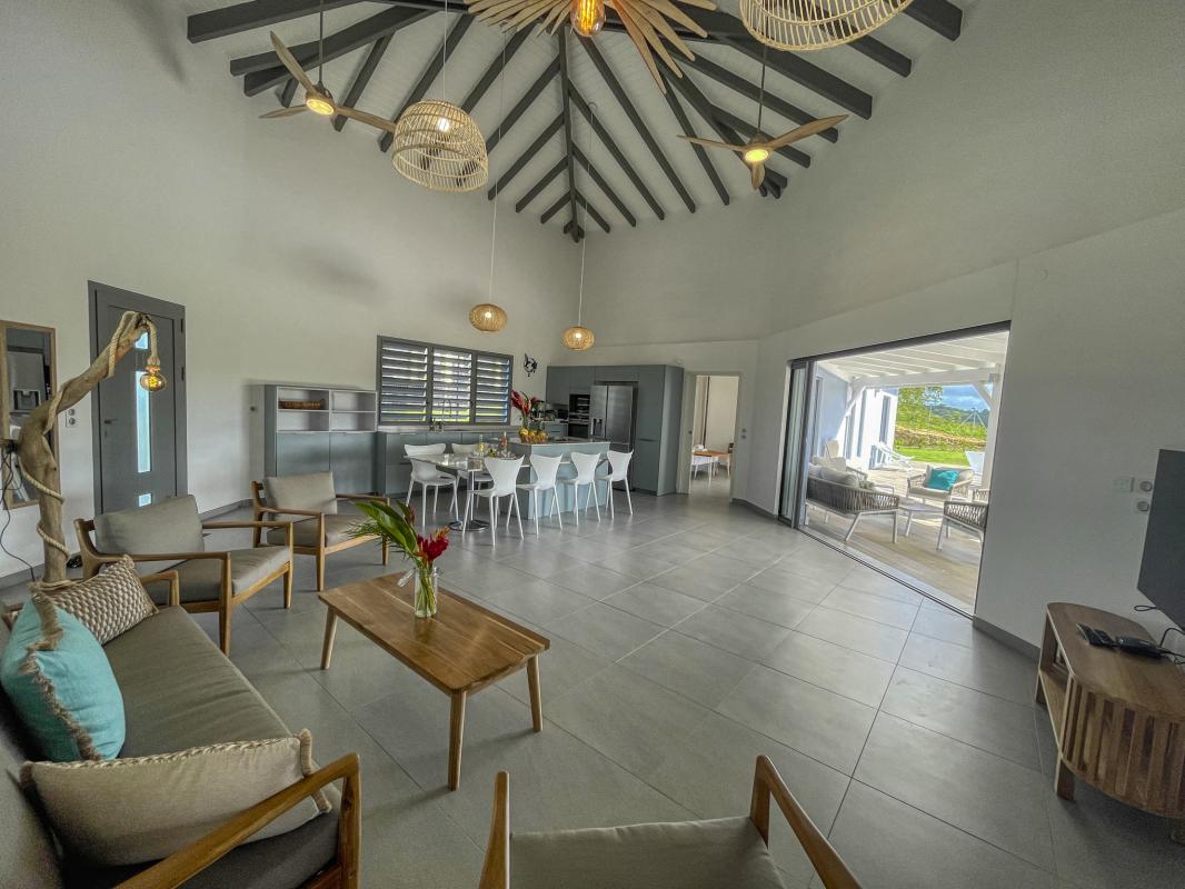 Location villa Sainte Anne Guadeloupe-pièce de vie