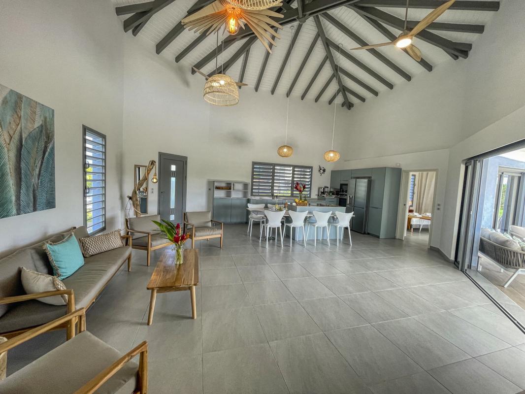 Location villa Sainte Anne Guadeloupe-pièce de vie
