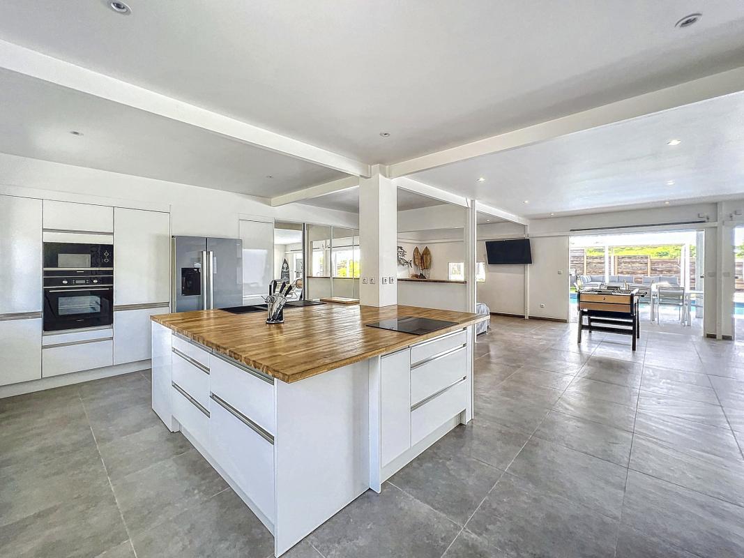 Location villa Sainte Anne Guadeloupe-Wanalao-Cuisine