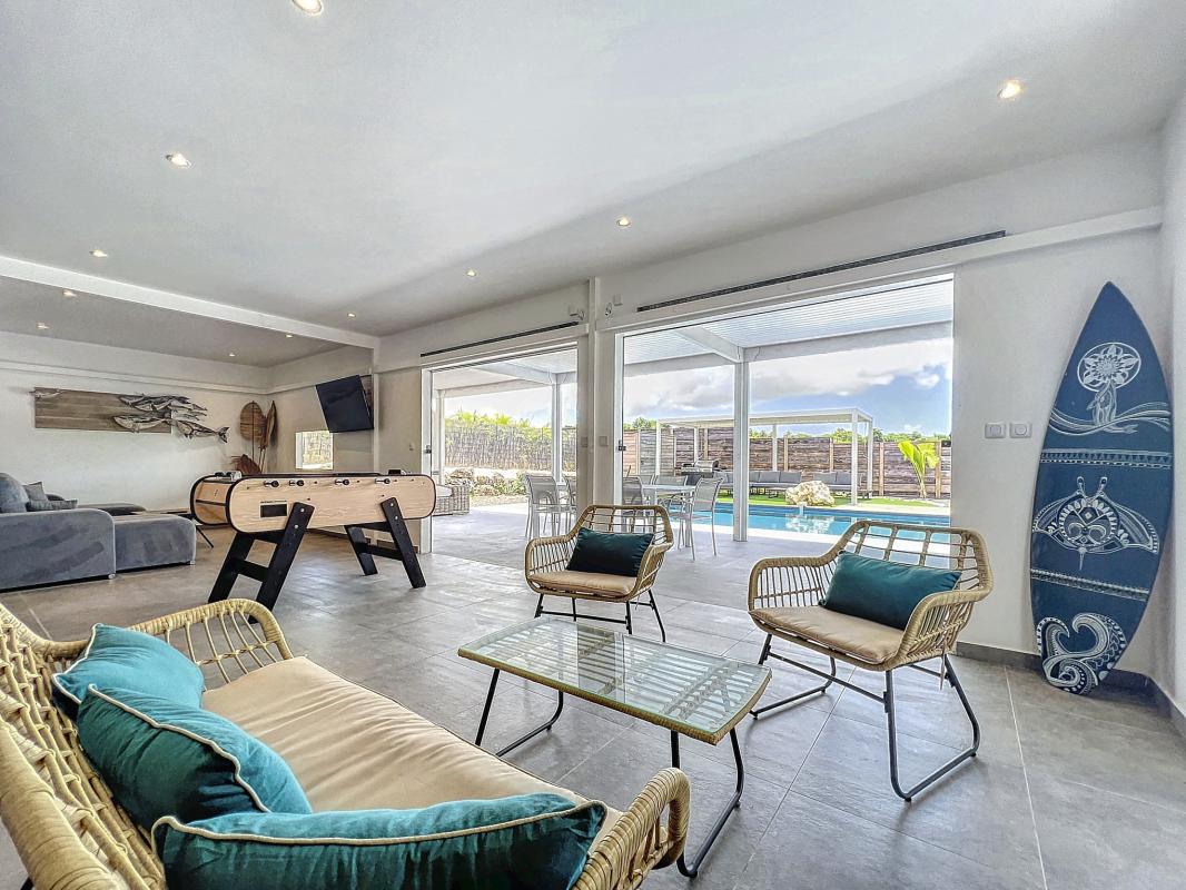 Location villa Sainte Anne Guadeloupe-Wanalao-Pièce à vivre