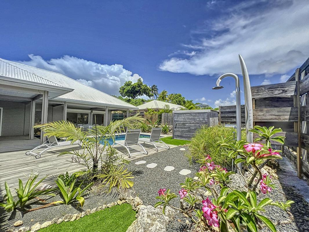 Location villa Sainte Anne Guadeloupe_karukera-vue ensemble