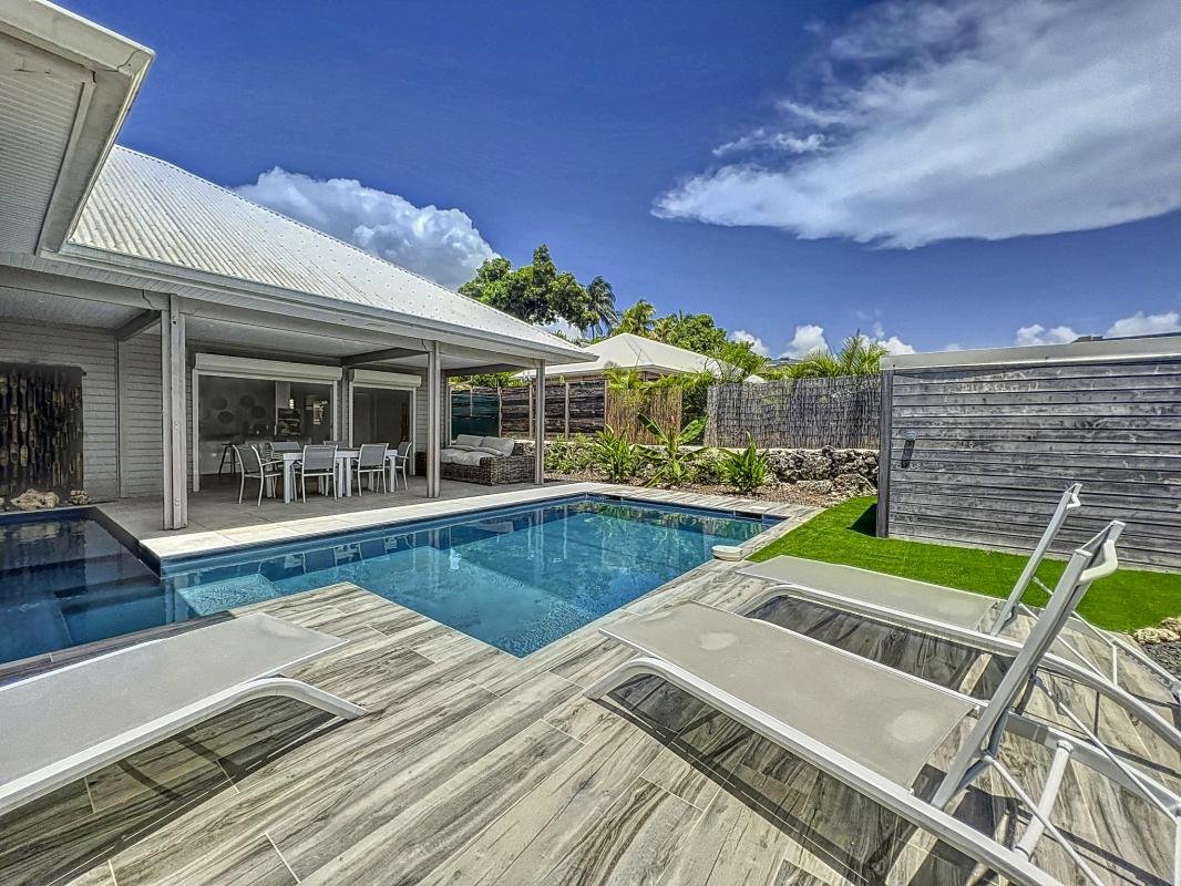 Location villa Sainte Anne Guadeloupe_piscine