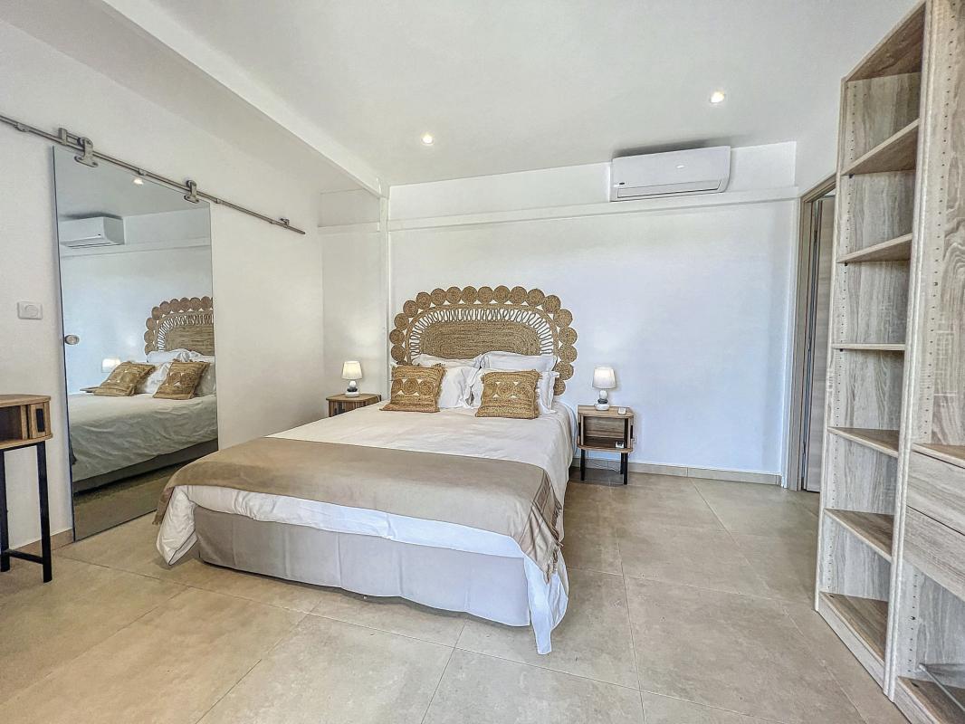 Location villa Sainte Anne Guadeloupe_walichi-Chambre PMR