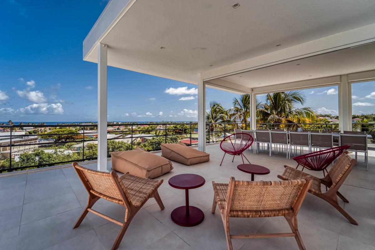 Location villa piscine vue mer 9 chambres Sainte Anne Guadeloupe_roof top