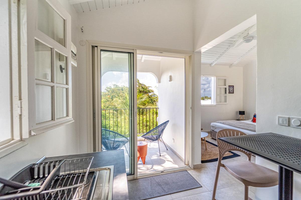 Location villa piscine vue mer 9 chambres Sainte Anne Guadeloupe_Studio 2