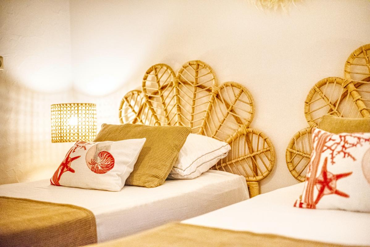 Location appartement pieds dans l'eau Sainte Anne Guadeloupe_chambre 2