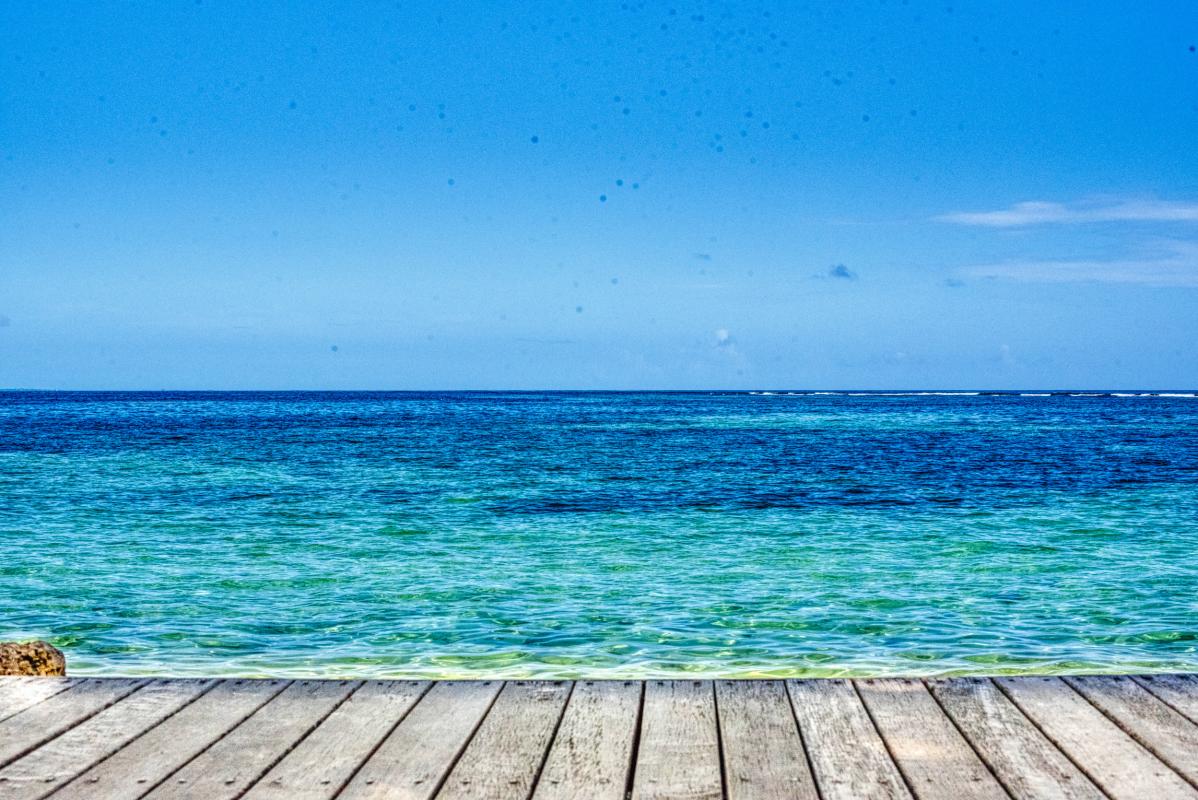 Location appartement pieds dans l'eau Sainte Anne Guadeloupe_mer