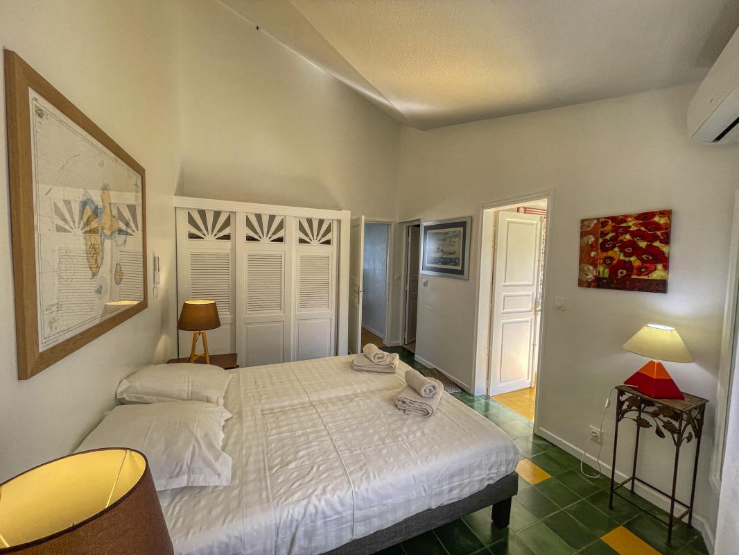 Villa à louer Saint François Guadeloupe__chambre entree