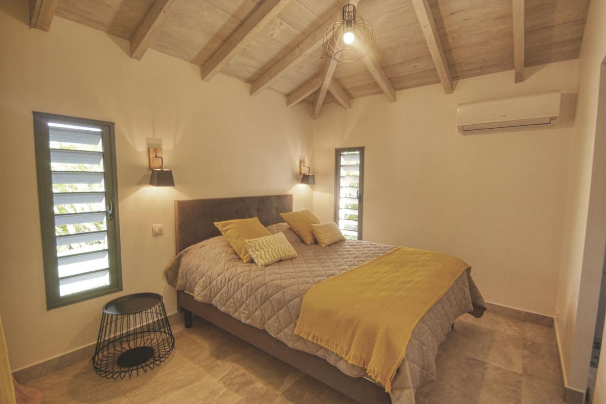 For rent in Guadeloupe villa with jacuzzi - Bedroom