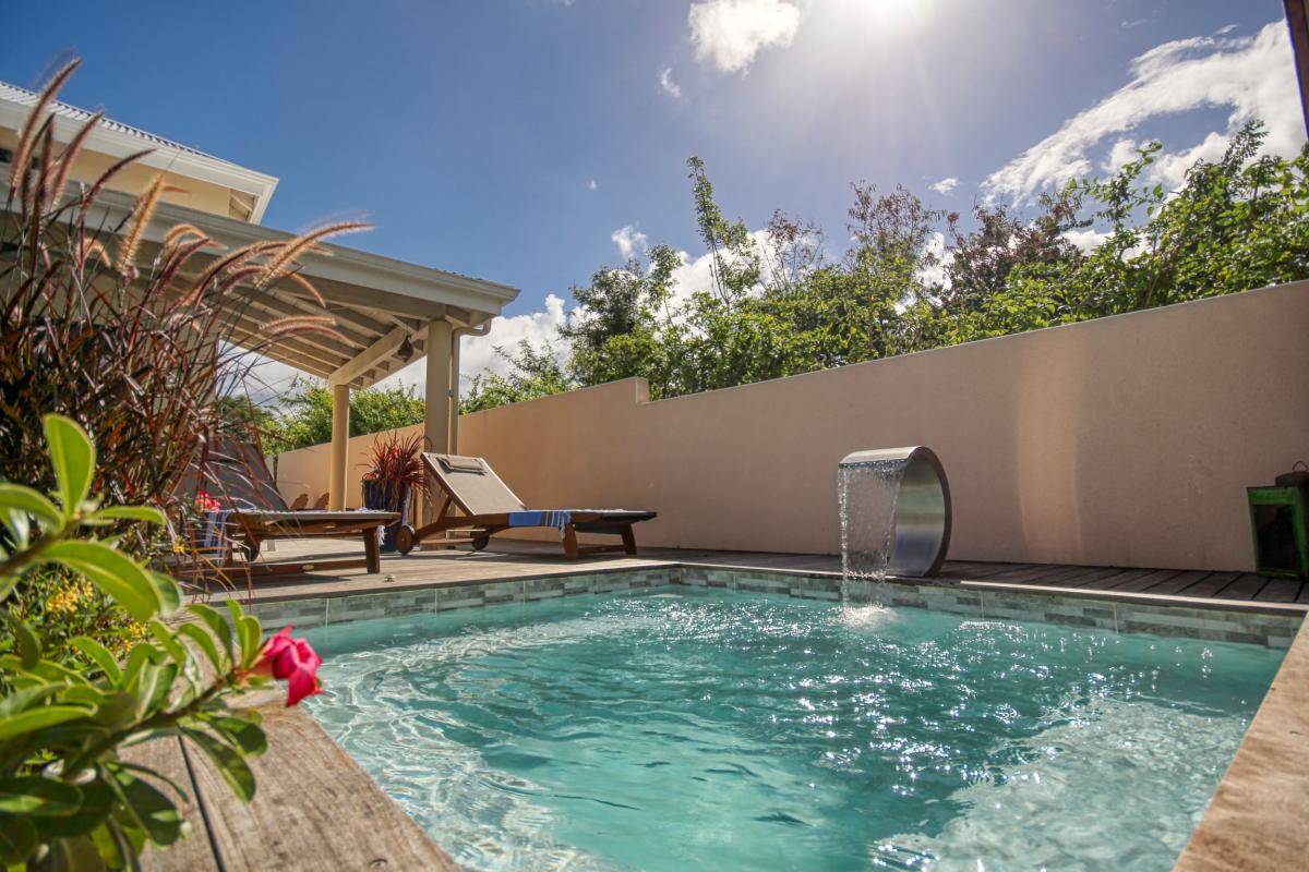 A louer en Guadeloupe villa avec jacuzzi pour 6 personnes St François