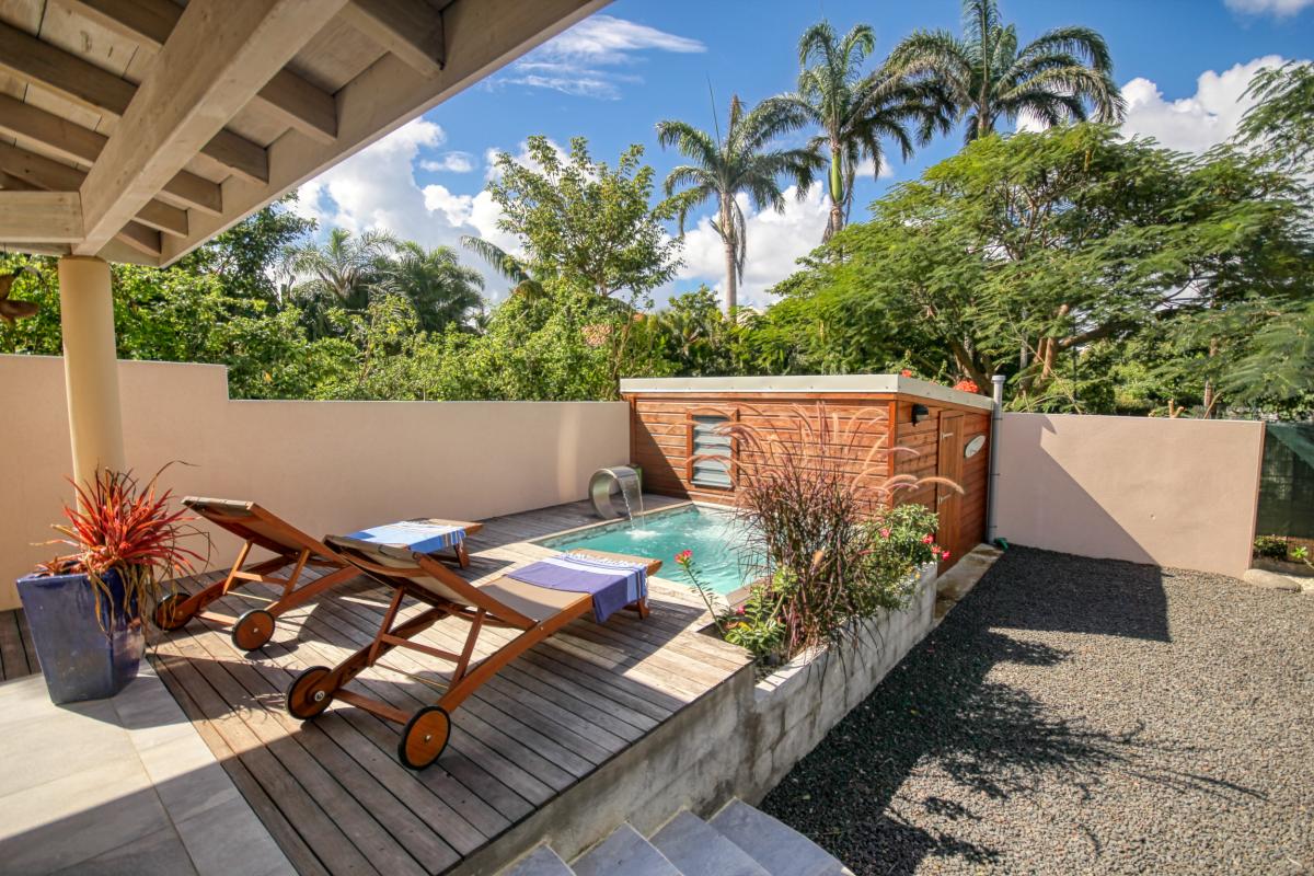 A louer en Guadeloupe villa avec jacuzzi pour 6 personnes St François