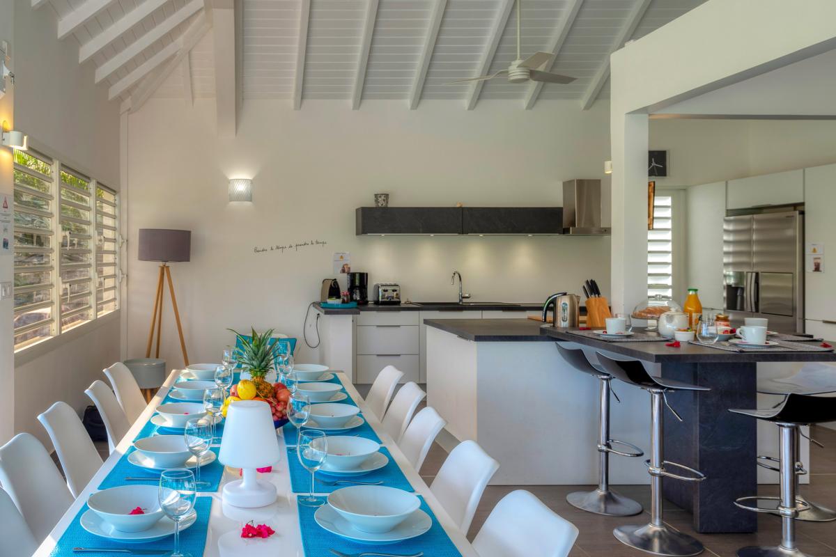  Luxury villa for rent in Guadeloupe - Kitchen