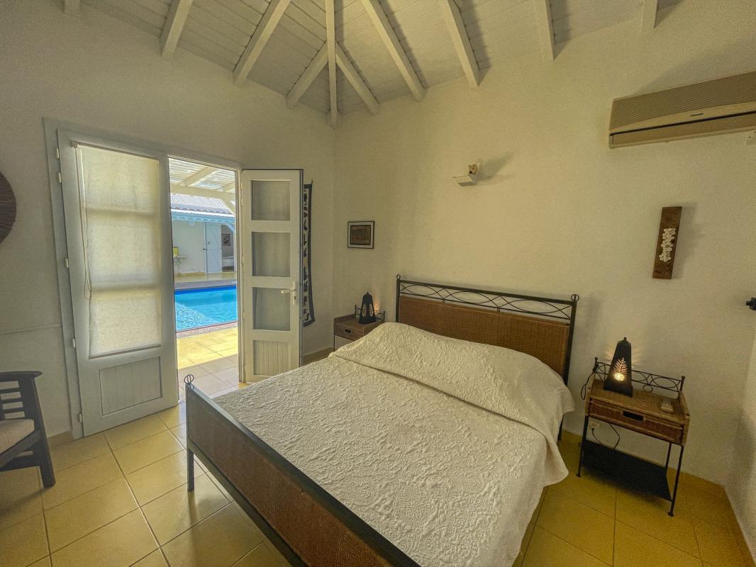 Villa à 50m de la plage à louer à Saint François Guadeloupe_chambre 1