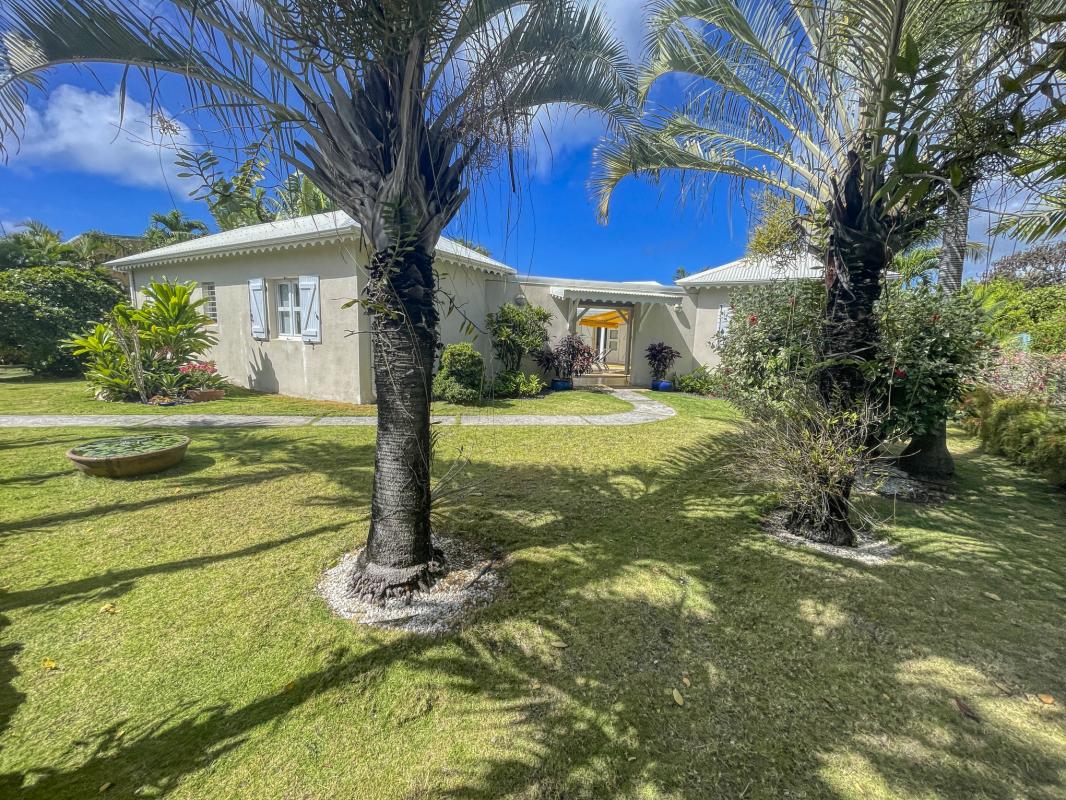 Villa à 50m de la plage à louer à Saint François Guadeloupe_entrée villa