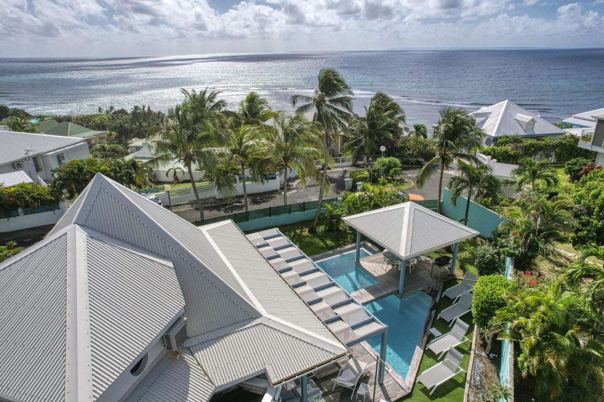 Location villa 4 chambres proximité plage vue mer à St François Guadeloupe__drone