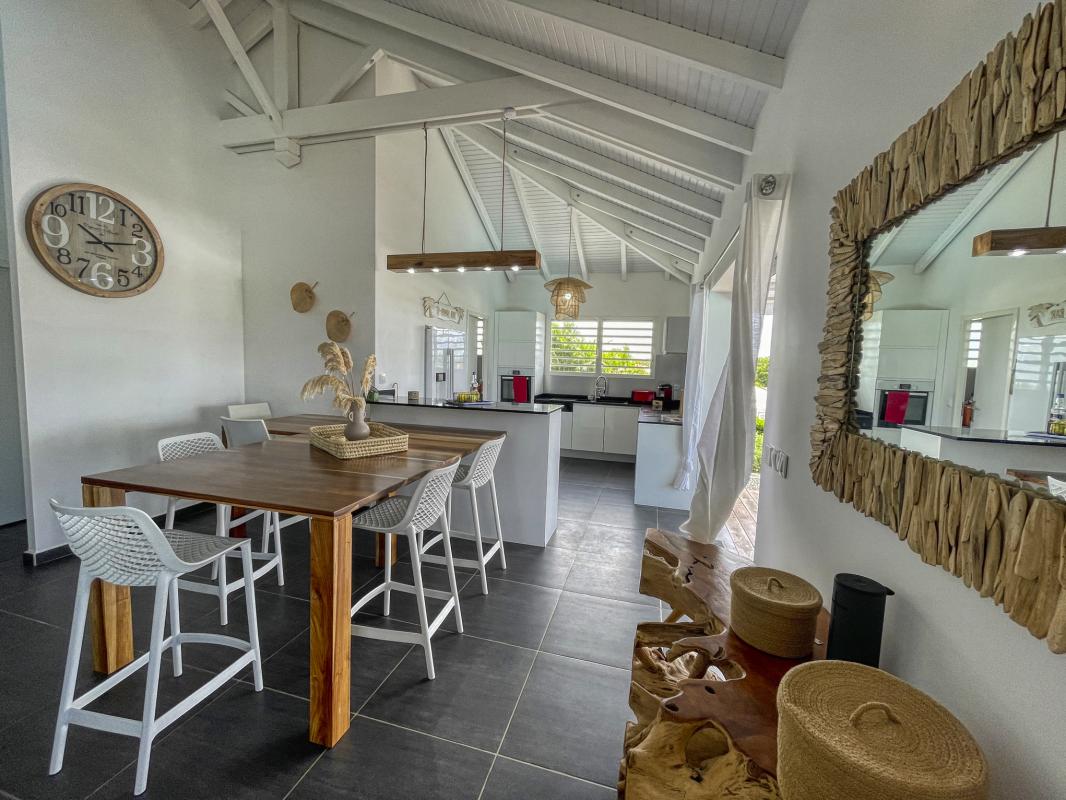 Location Villa 6 personnes avec piscine Saint François Guadeloupe-cuisine