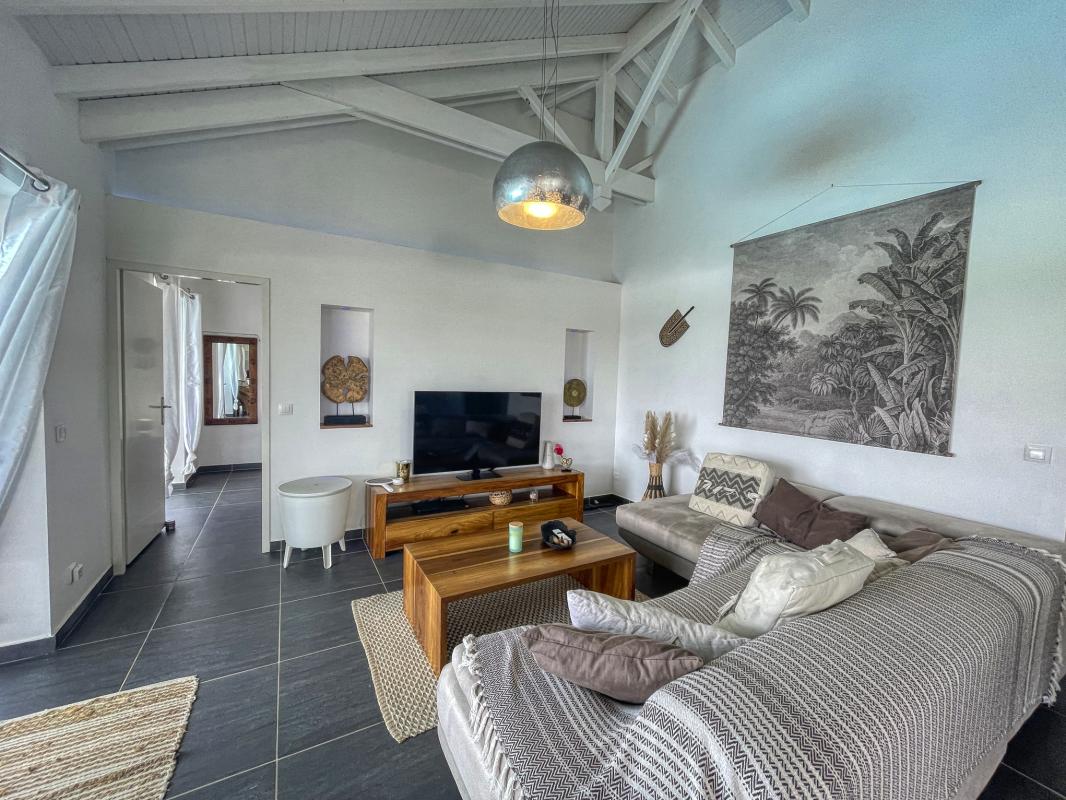 Location Villa 6 personnes avec piscine Saint François Guadeloupe-salon