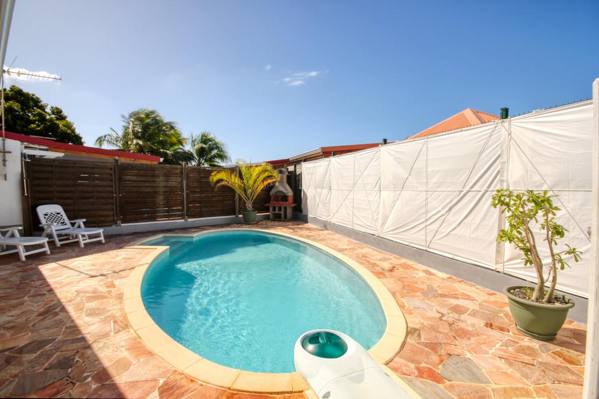 Villa saveur soleil à louer avec piscine dans la résidence Karukéra st françois guadeloupe