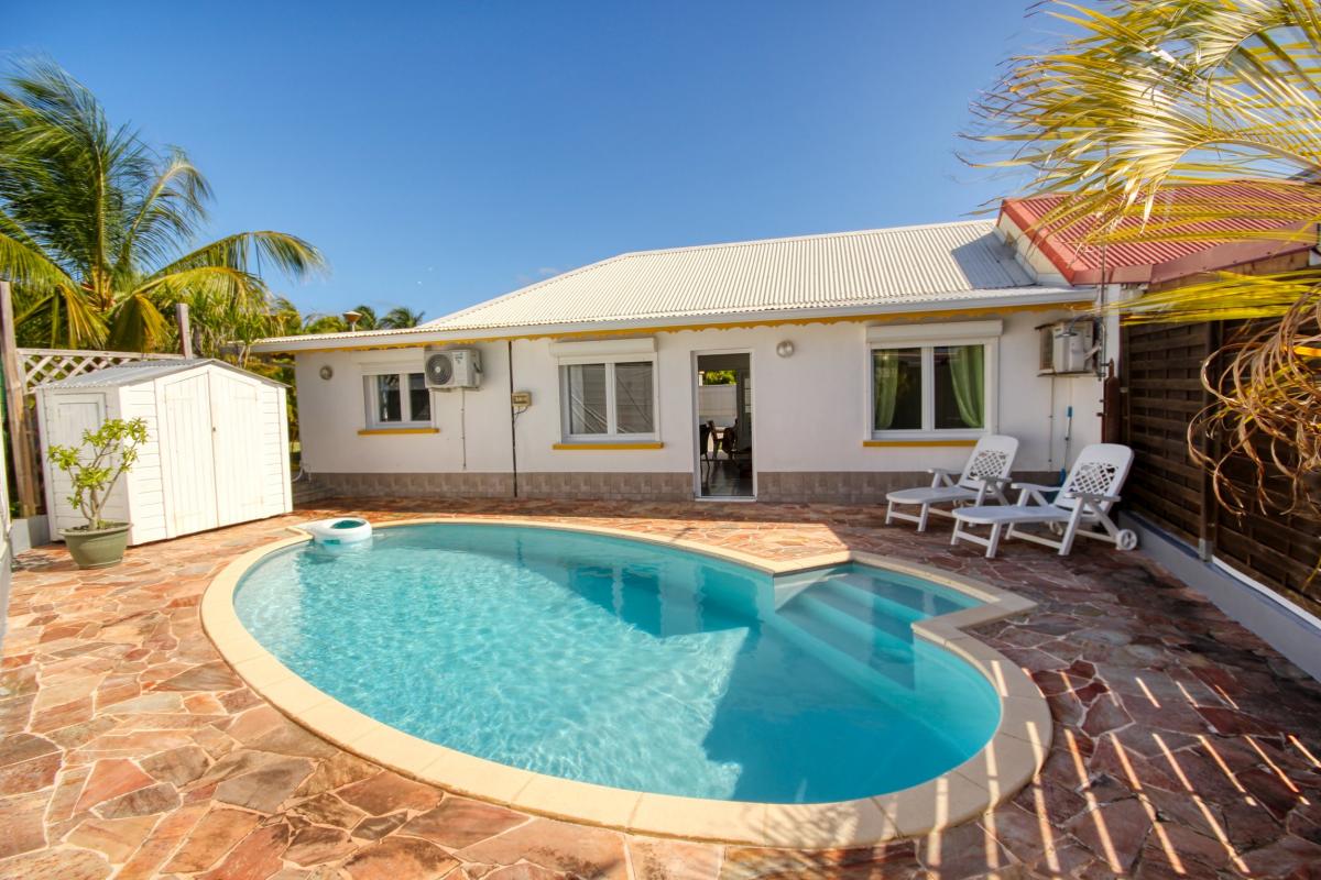 Villa saveur soleil à louer avec piscine dans la résidence Karukéra st françois guadeloupe