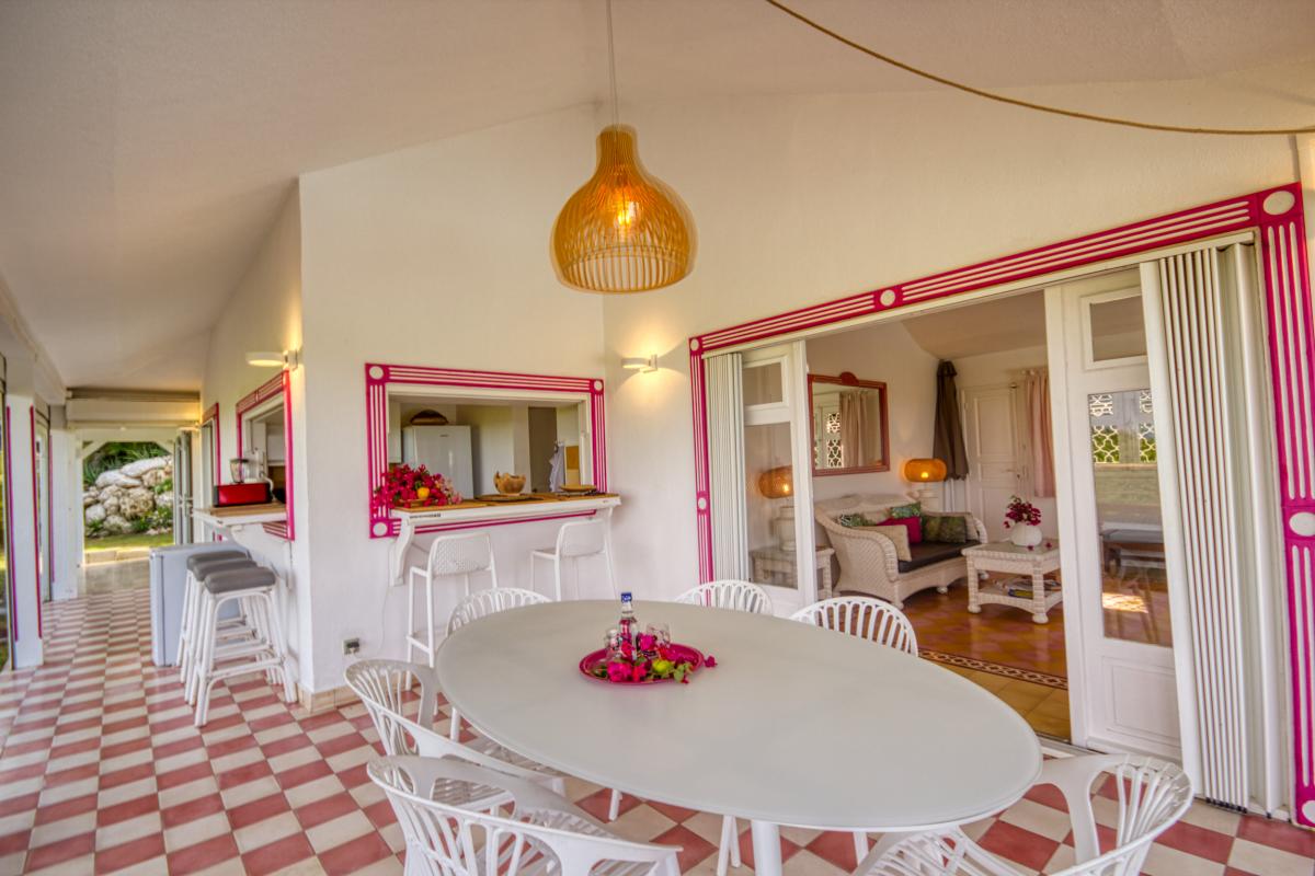 villa swimming pool and ocean view - terrace and sea view