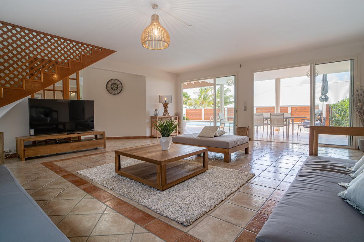 A louer villa 4 chambres pour 8 personnes à 500m de la plage avec piscine 