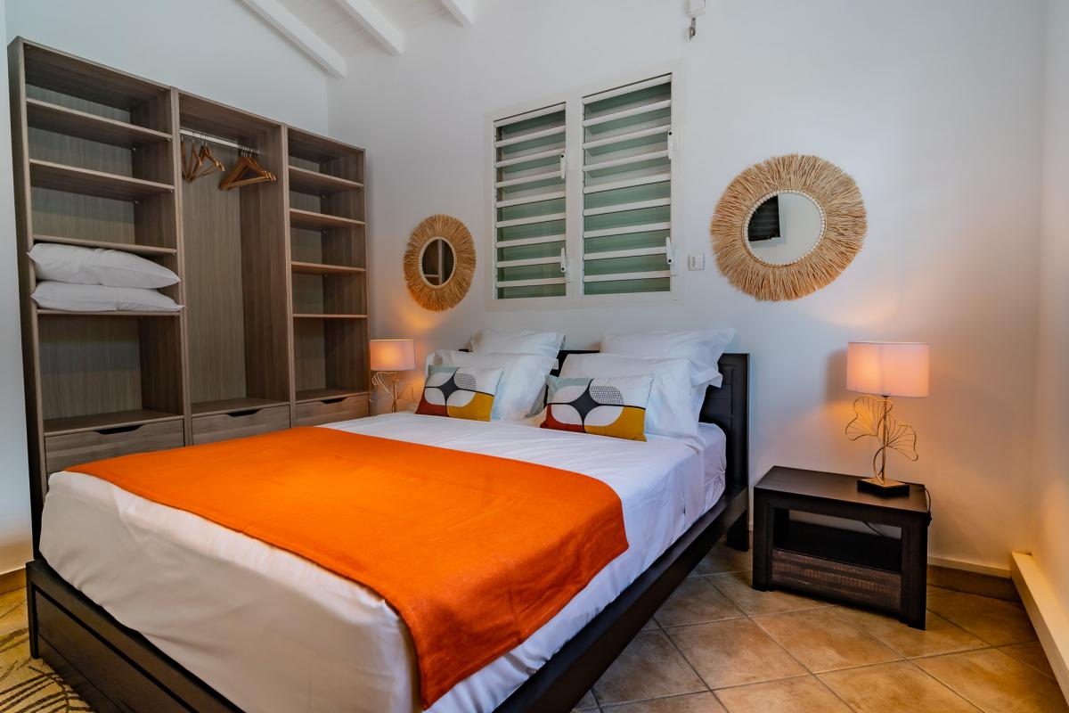 A louer villa 4 chambres pour 8 personnes à 500m de la plage avec piscine 