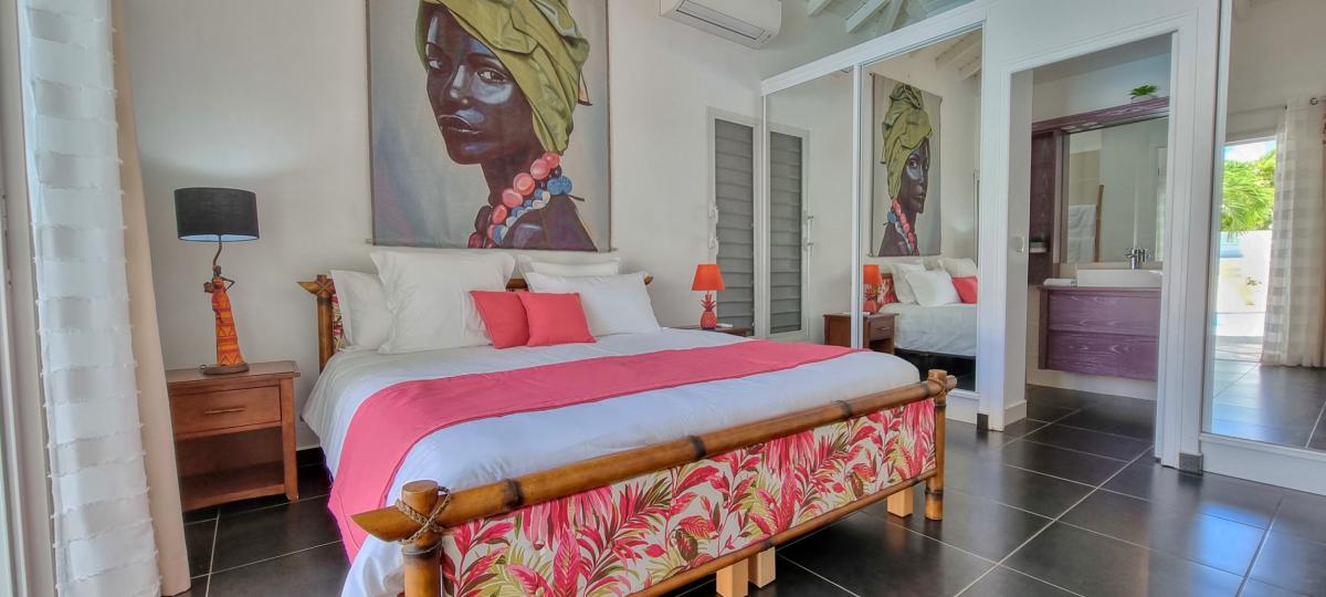 Location villa 5 chambres 10 personnes avec piscine à 100m de la plage à Saint François en Guadeloupe