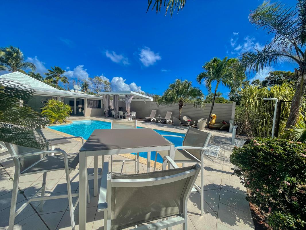 Villa avec piscine à louer en Guadeloupe Saint François - villa 2 chambres pour 6 personnes